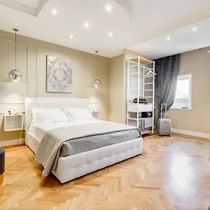 Mellini Palace By Premium Collection Roma