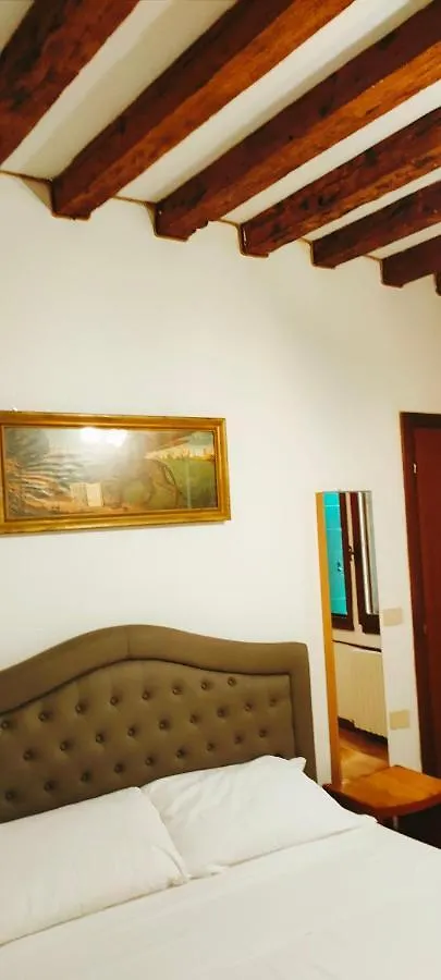 Guest house Woodhouse Venice San Marco Hotel Italy